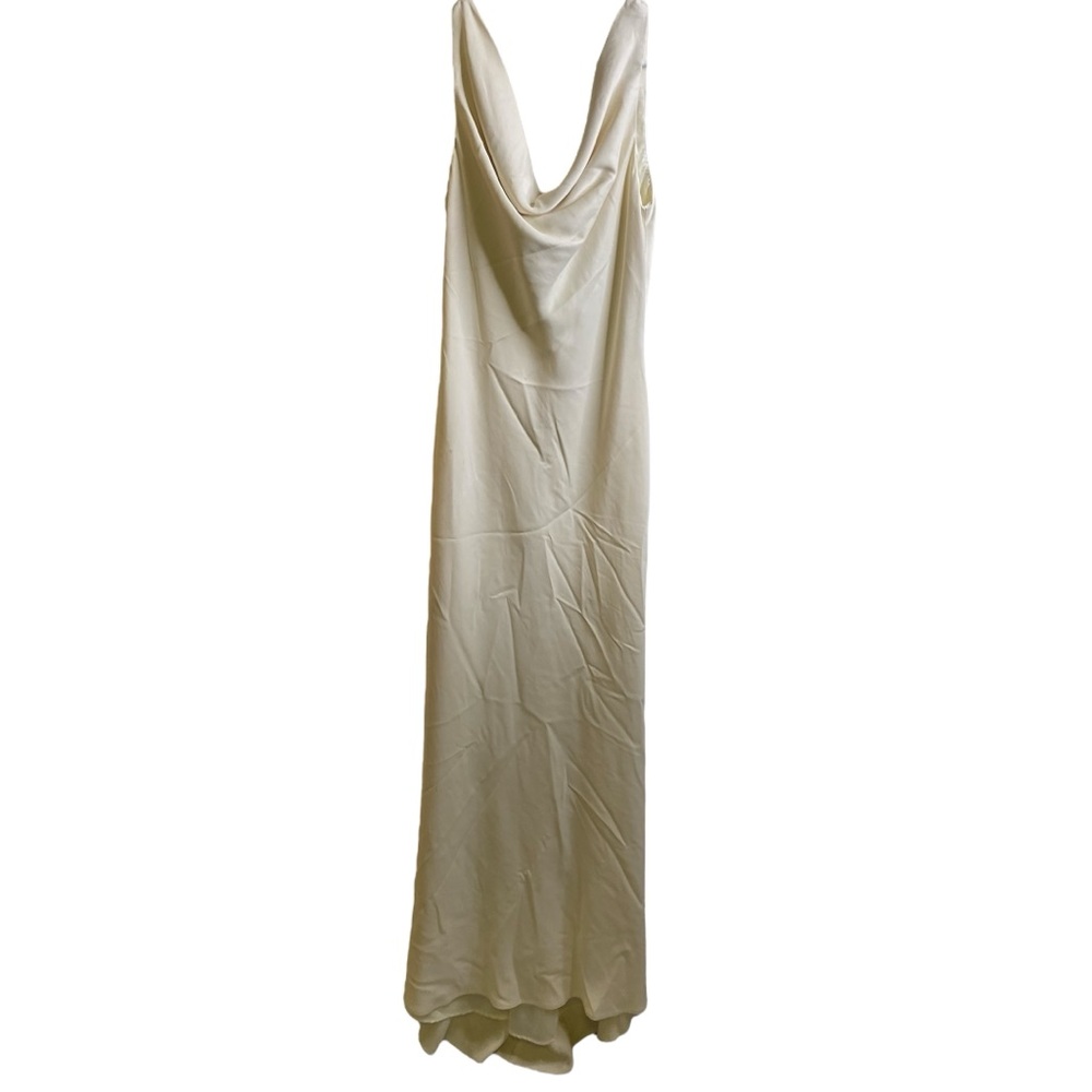 Jump Cream Backless Maxi Dress